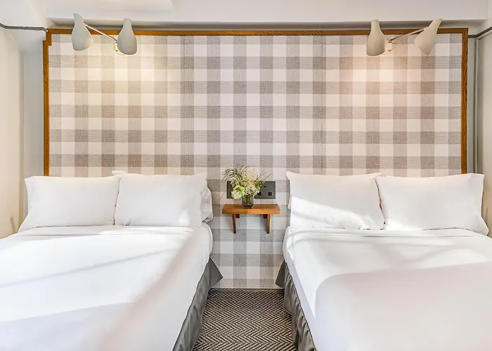 Paramount Times Square - A Generator Hotel